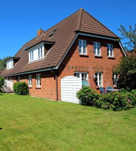 Ferienwohnungen Und Haushaelfte Friesland 密德鲁姆 外观 照片
